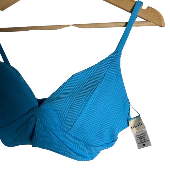 L*Space Pointelle Rib Winnie Island Blue V-Neck Bikini Swimsuit Top D Cup - Picture 6 of 9